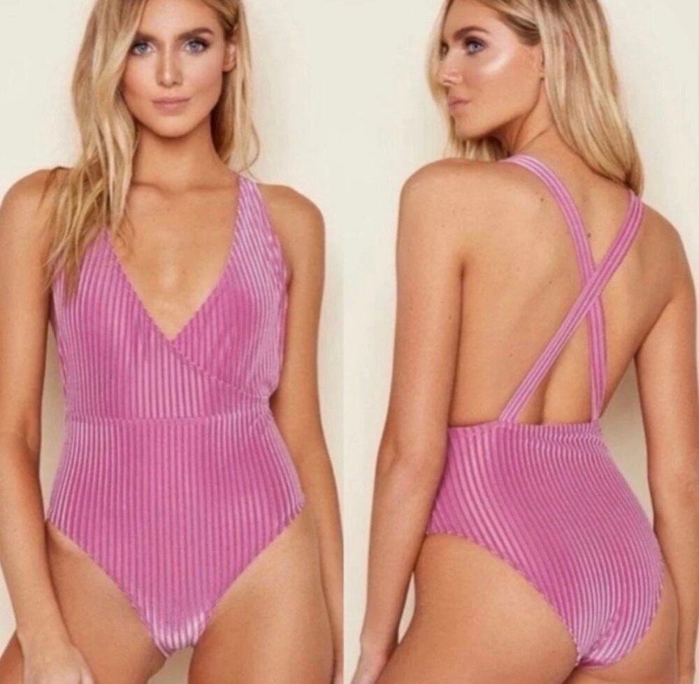 Revibe Dippin' Daisy's Purple Plush Velvet Small Arena One-Piece Swimsuit NWT